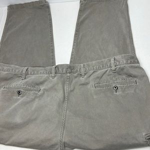 Dockers Men Cargo Khaki Pants Six Pocket Styling  Flat Zip Front Size 48x30